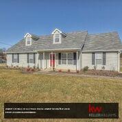 7502 Greenway Dr, Murfreesboro, TN 37130-8743