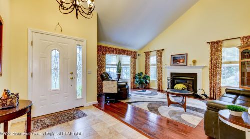 23 Morning Glory Ln, Lakewood NJ  08701-5718 exterior