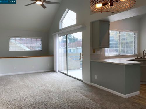 11801 Newbridge Way, Pleasanton CA  94568-2354 exterior