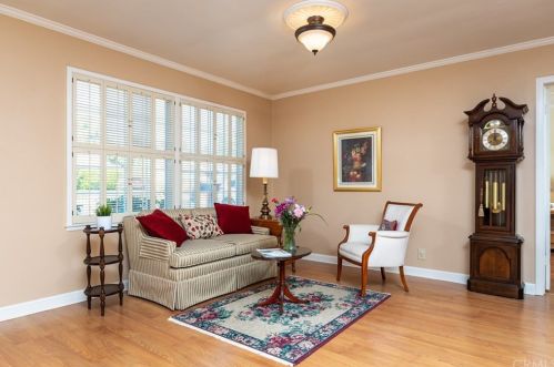 9526 Blackley St, Temple City CA 91780-3851 exterior