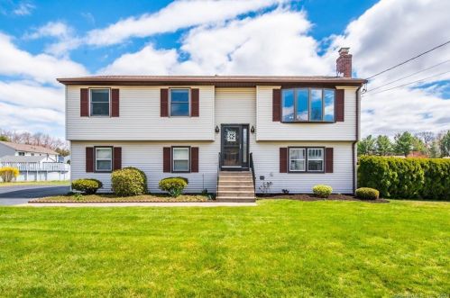32 Julie Rd, Plainville, CT 06062-1170