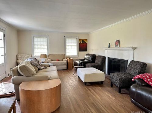 214 Berkshire Rd, Sandy Hook CT  06482-1548 exterior