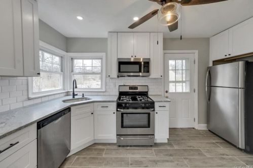 117 Mount Airy Rd, Newburgh NY  12553-6828 exterior