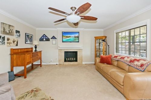 1248 Winslow St, Upland, CA 91786-2575