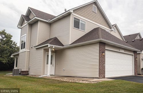 12126 Xylite St, Minneapolis, MN 55449-5233