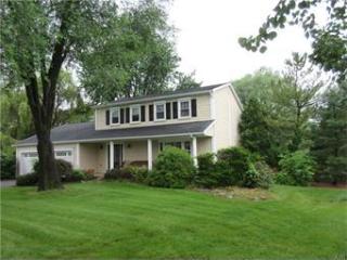 4558 Foxtail Dr, Nazareth, PA 18064-9665