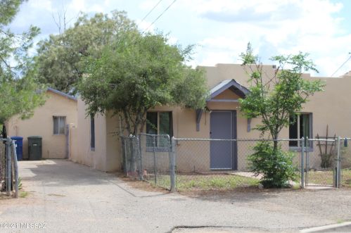311 42nd St, Tucson, AZ 85713-5896