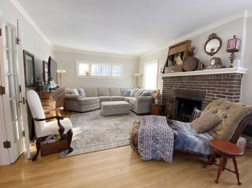 304 Park St, Marshfield, WI 54449-3648