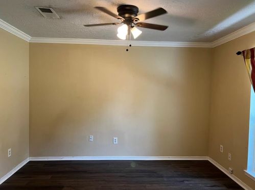 9911 Catlett Ln, Morgans Point TX  77571-4016 exterior