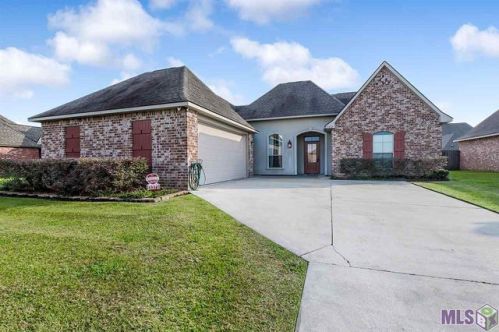 13372 Autumn Run Dr, Walker, LA 70785-5535
