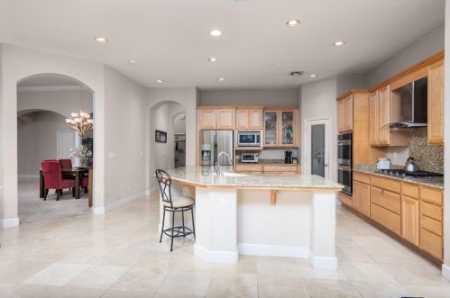 1118 Souza Dr, Folsom CA  95762-7555 exterior