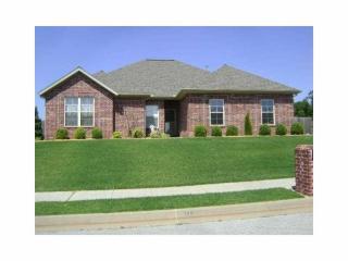 2109 Quinlan Ave, Lowell AR  72745-8045 exterior