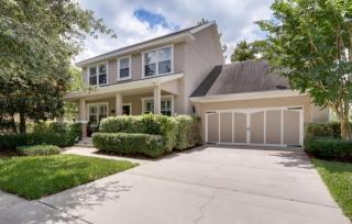 8129 Mount Ranier Dr, Jacksonville, FL 32256-2909