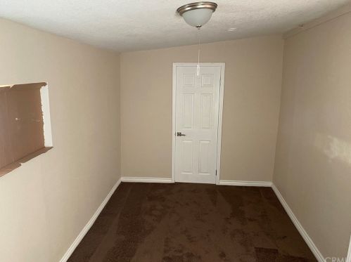 7472 Lionel St, Paramount CA 90723-2025 exterior