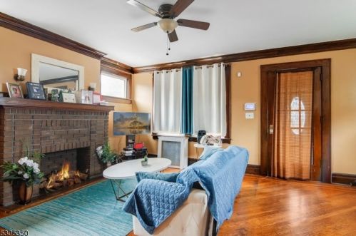 630 Sanford Ave, Newark, NJ 07106-3014