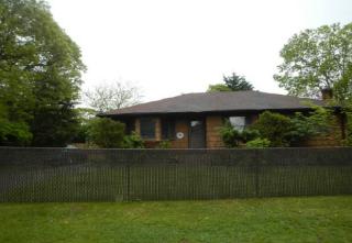 407 Floyd Rd, Smith Point, NY 11967-3817