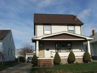 6910 Virginia Ave, Cleveland, OH 44129-2636
