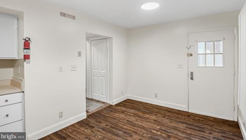 521 2 St, Harrisburg PA  17113-2605 exterior