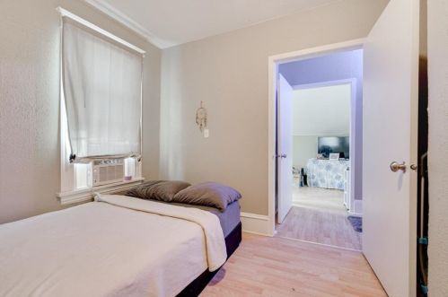 2620 Quincy St, Minneapolis MN  55418-2816 exterior