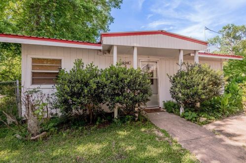 362 Marina Pl, Chita TX  75862-8211 exterior