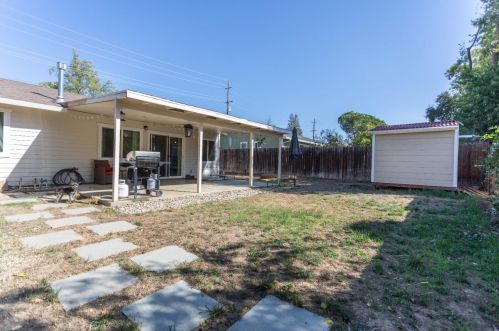 7808 Highland Ave, Citrus Heights CA  95610-4512 exterior