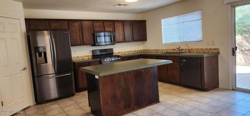 3449 River Rapids Dr, Tucson AZ  85712-6663 exterior