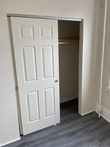 86 Pequonnock St, Bridgeport CT  06604-3510 exterior