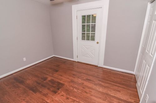 674 Peach Tree Ln, Covington KY  41018-1215 exterior