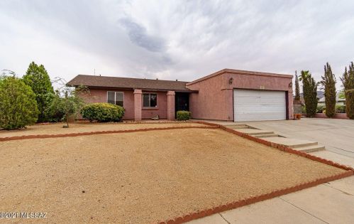 1417 Lynx Dr, Tucson, AZ 85713-1229