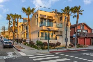 102 8th St, Hermosa Beach CA  90254-4136 exterior