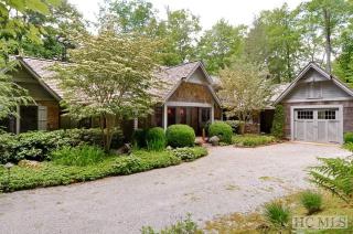 29 Macs View Dr, Cashiers, NC 28717-8615