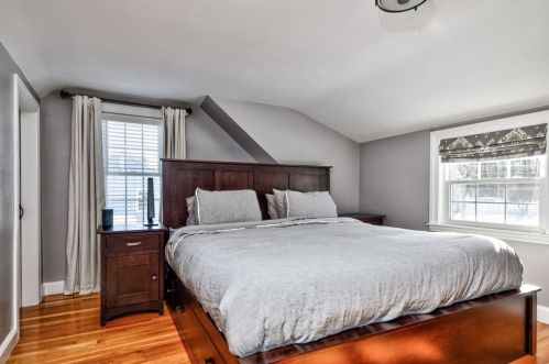 11 Macarthur Rd, Natick MA 01760-2937 exterior