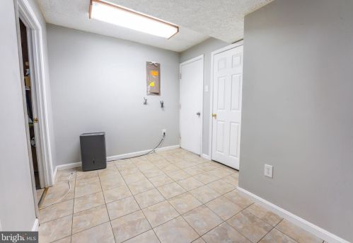 14868 Prestige Dr, Woodbridge VA  22193-3310 exterior