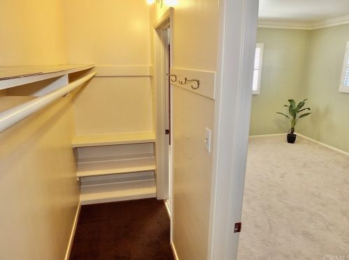 2610 Kansas Ave, South Gate CA 90280-4021 exterior