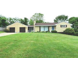 731 Howard St, Canonsburg, PA 15317-1921