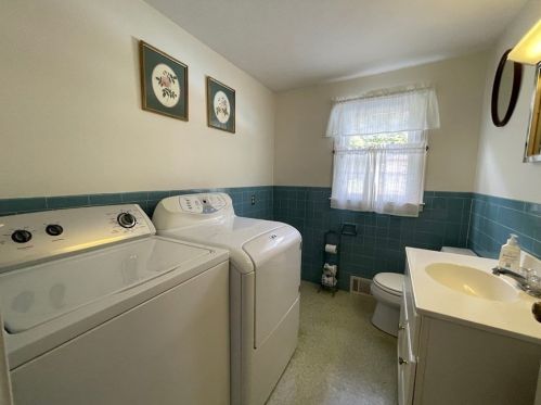 397 Main St, Ashby MA  01431-2306 exterior