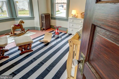 546 Orange St, Lancaster PA  17603-3669 exterior