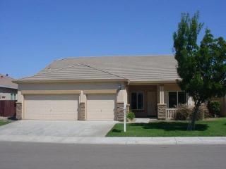 1512 Dutch Corner Dr, Newman, CA 95360-9647
