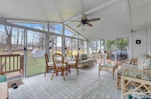 109 Hiawatha Blvd, Oakland NJ  07436-2905 exterior