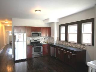 201 10th St, Troy NY  12180-2914 exterior