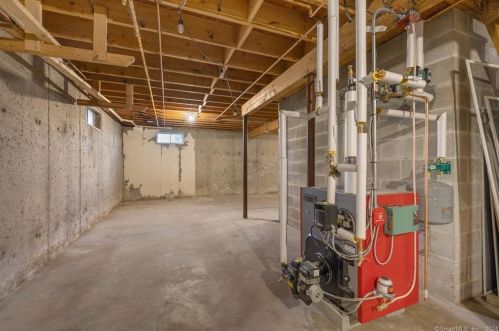 23 Cedar Hill Ln, Colchester CT  06420-4008 exterior