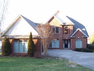 118 Henderson Bend Rd, Knoxville, TN 37931-6127