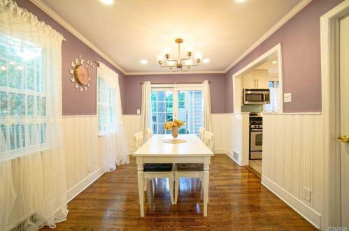 25 Ascot Rdg, Great Neck NY  11021-2900 exterior