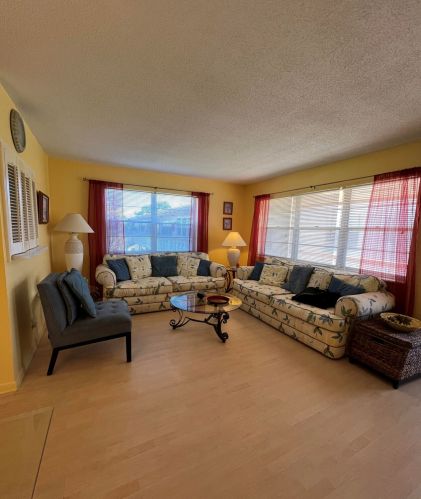 229 Andover I, West Palm Beach, FL 33417-2621