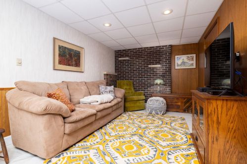 341 20th St, La Crosse WI  54601-5065 exterior