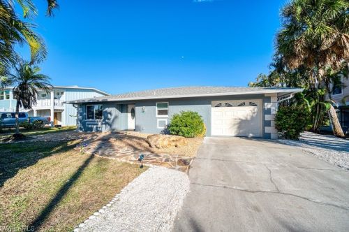 9254 Kincaid Ct, Sanibel, FL 33957-3006