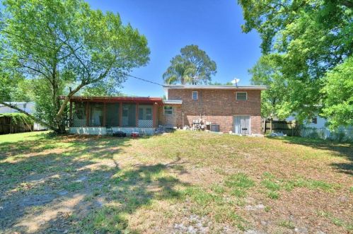 1221 Edgewater Dr, Lakeland FL  33805-4700 exterior