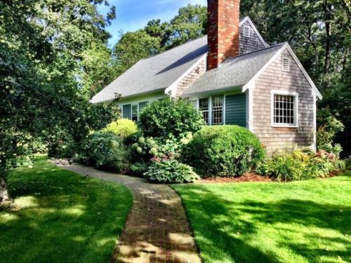 29 King Phillip Rd, Brewster, MA 02631-2013