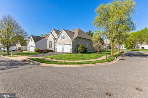 309 Aster Cir, Kennett Sq, PA 19348-1786