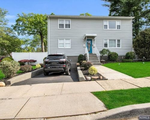 308 White St, Roselle, NJ 07203-2118